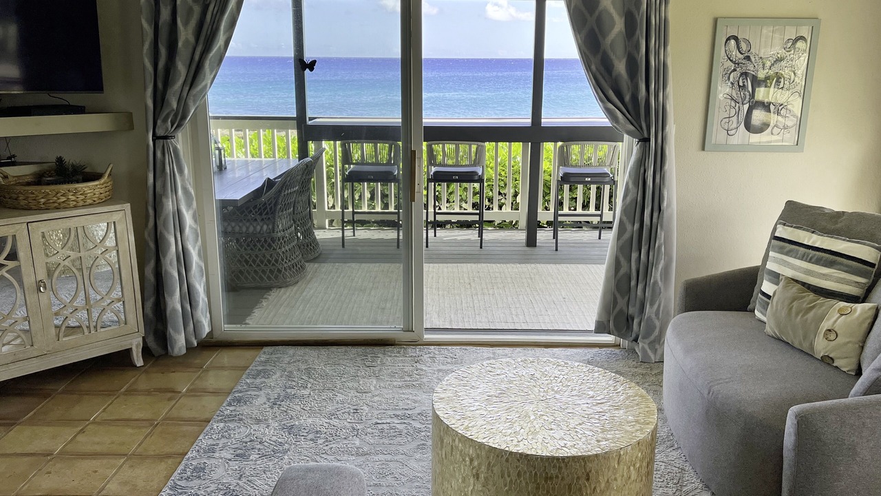 Photo of Livingroom in Poipu