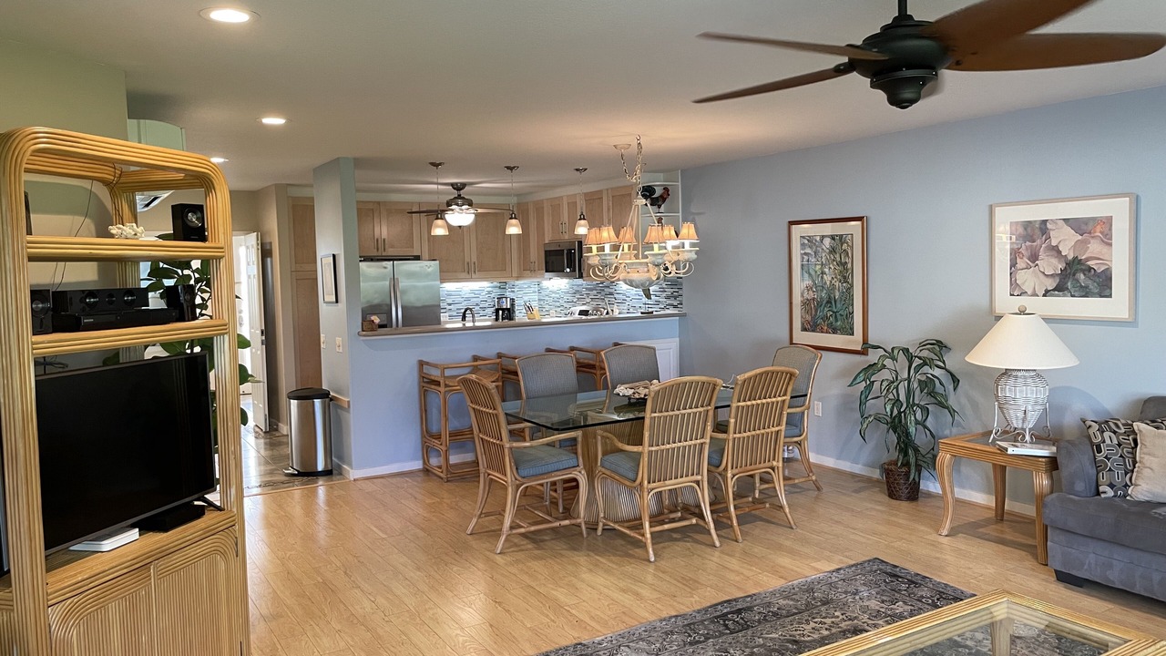 Photo of Livingroom in Princeville