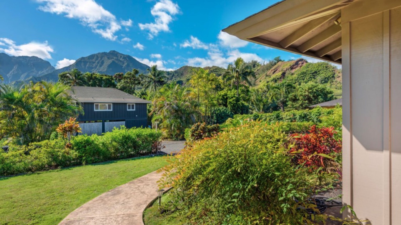 Photo of Others in Hanalei