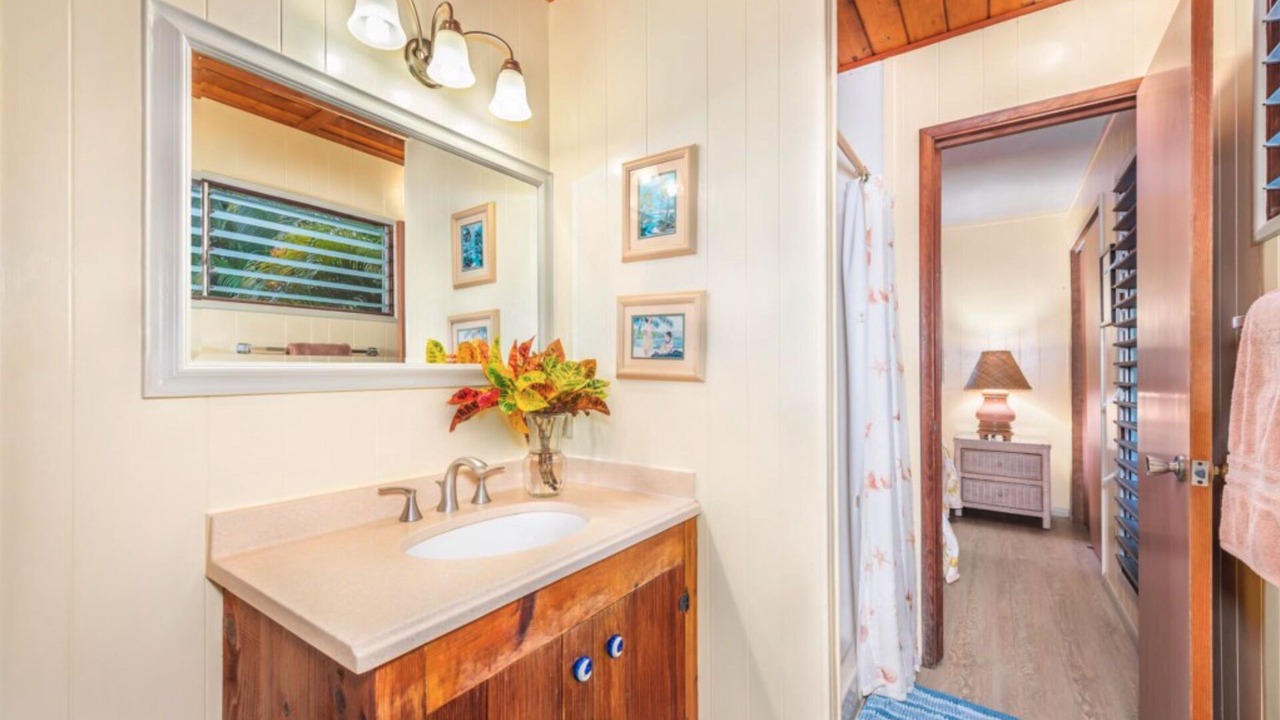 Photo of Bathroom in Hanalei