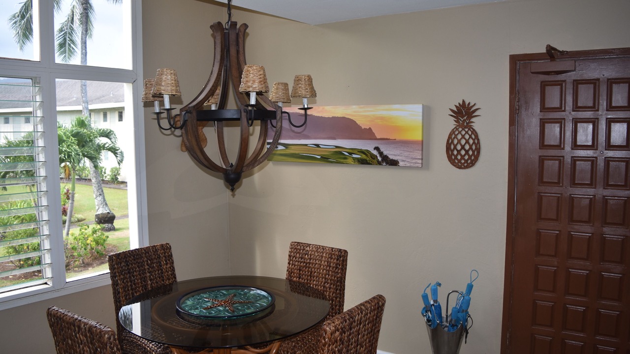 Photo of Livingroom in Princeville
