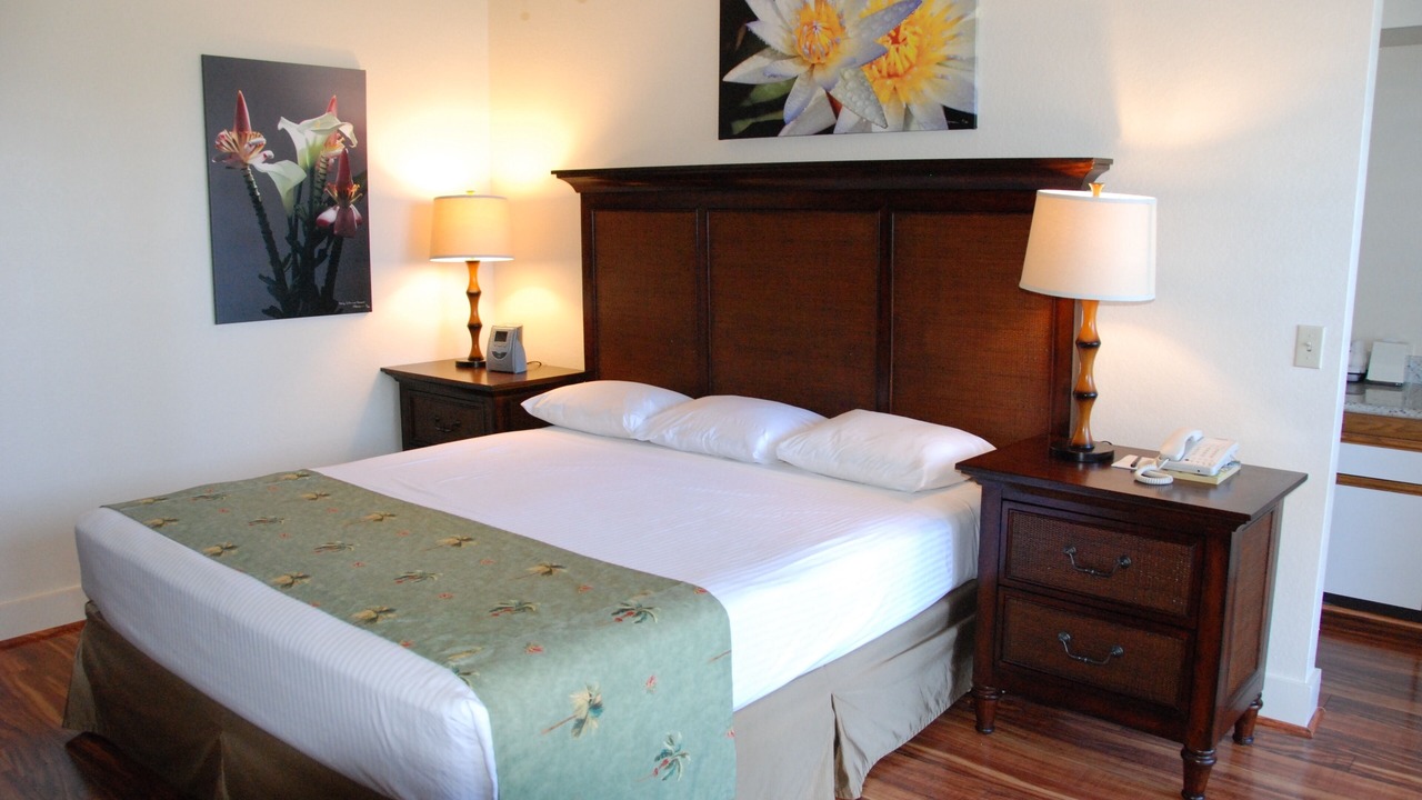 Photo of Bedroom in Poipu