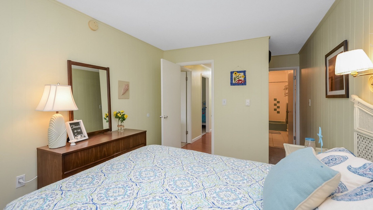 Photo of Bedroom in North Ocean City