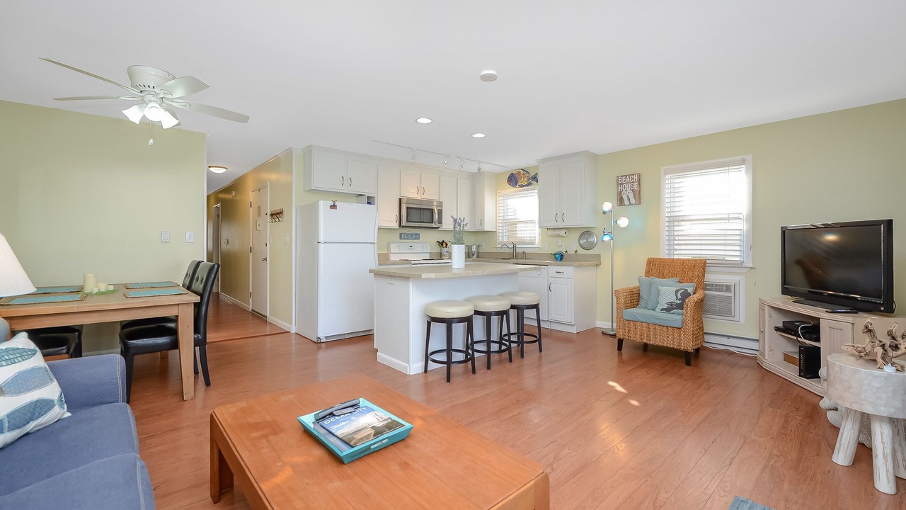 Photo of Livingroom in North Ocean City