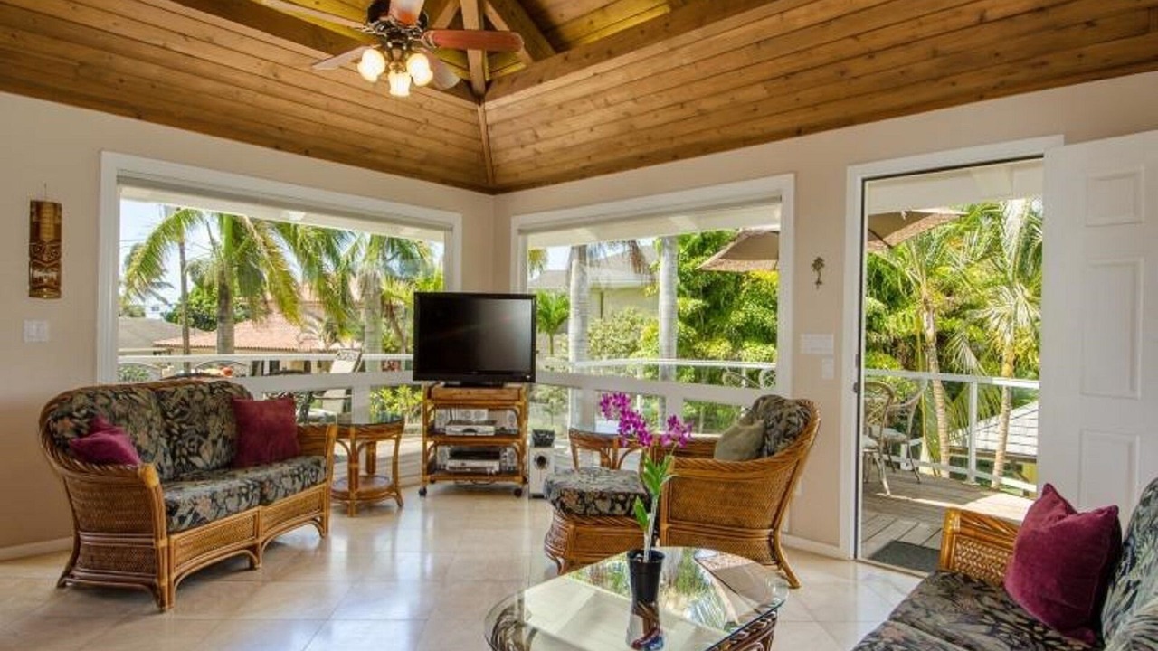 Photo of Bedroom in Poipu