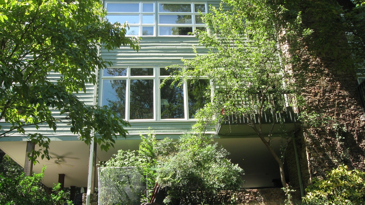 Photo of Outdoor in East Side