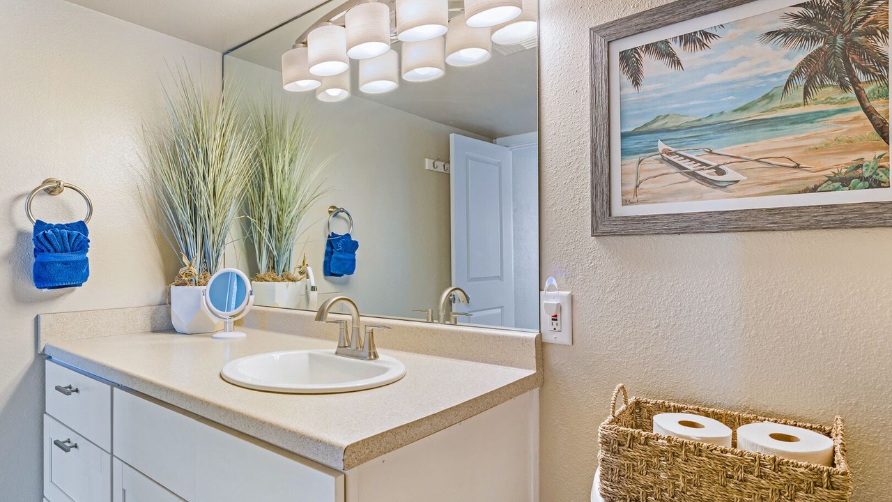 Photo of Bathroom in Maalaea