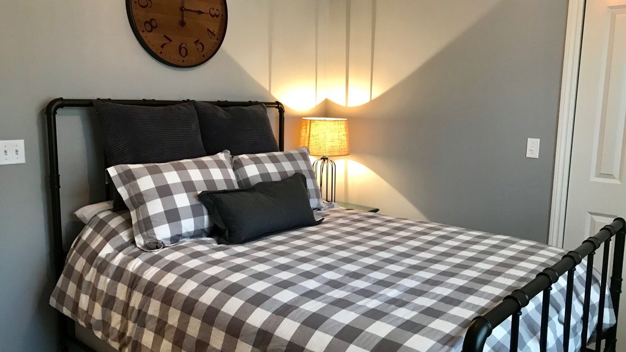 Photo of Bedroom in Douglas