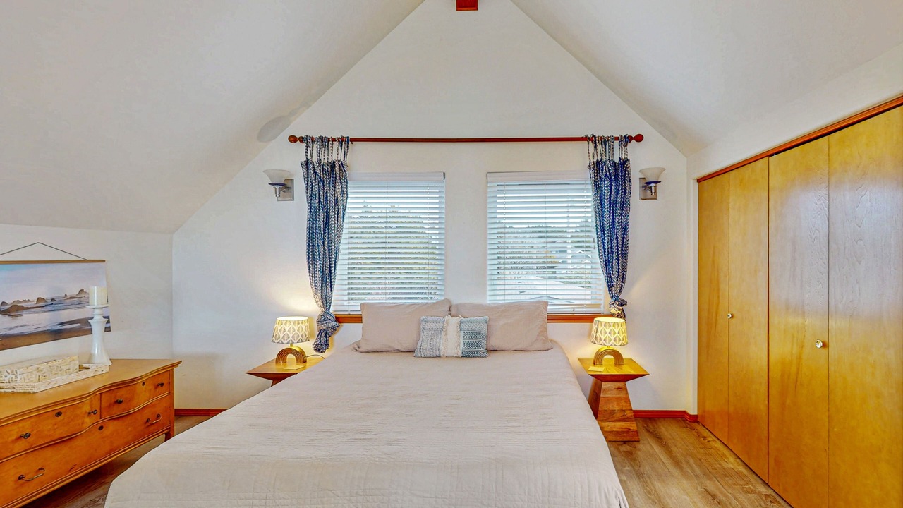 Photo of Bedroom in Pacific Beach