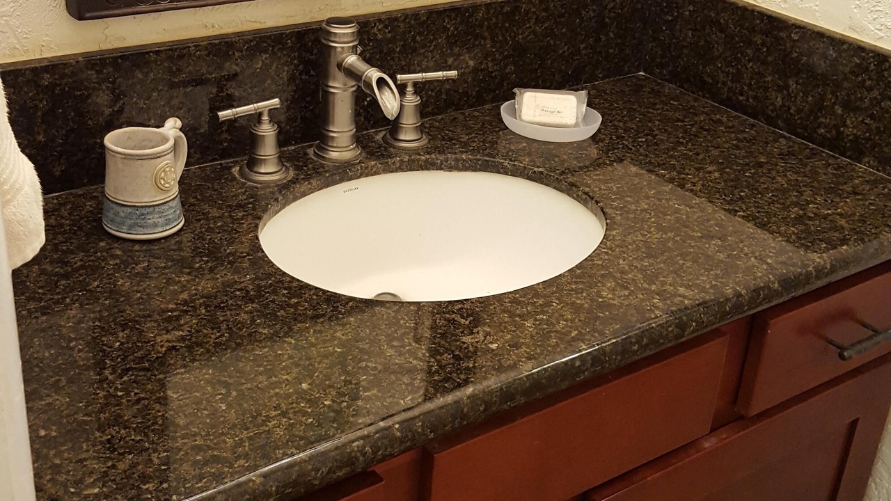 Photo of Bathroom in Poipu