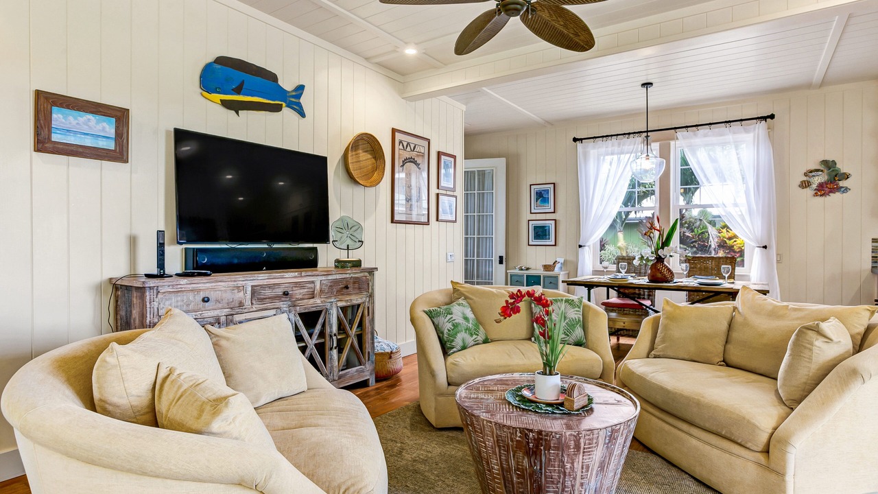 Photo of Livingroom in Poipu