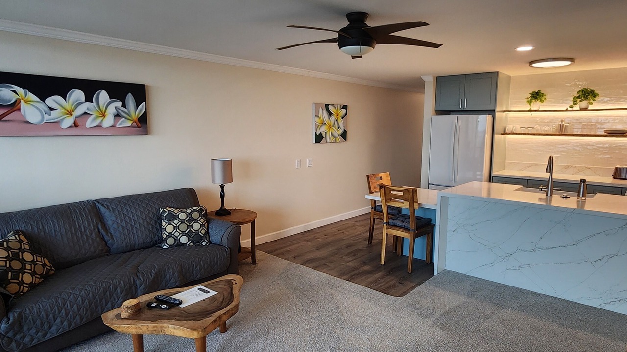 Photo of Livingroom in Wailua House Lots