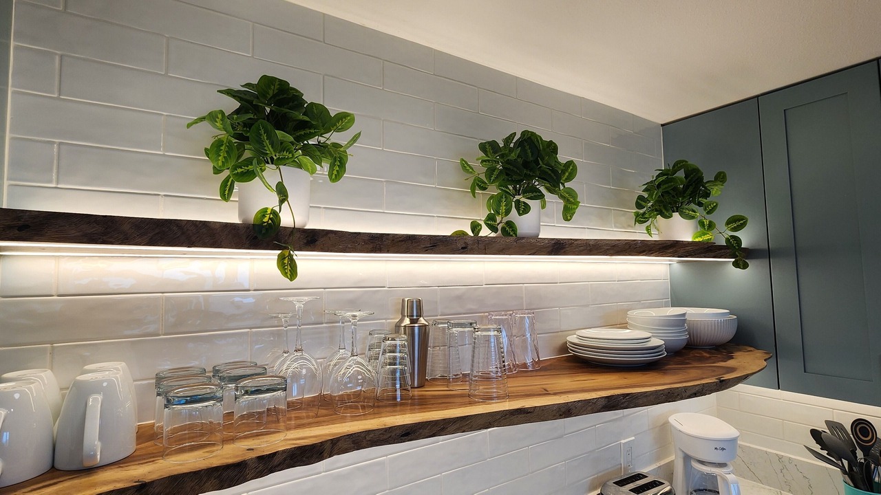 Photo of Kitchen in Wailua House Lots