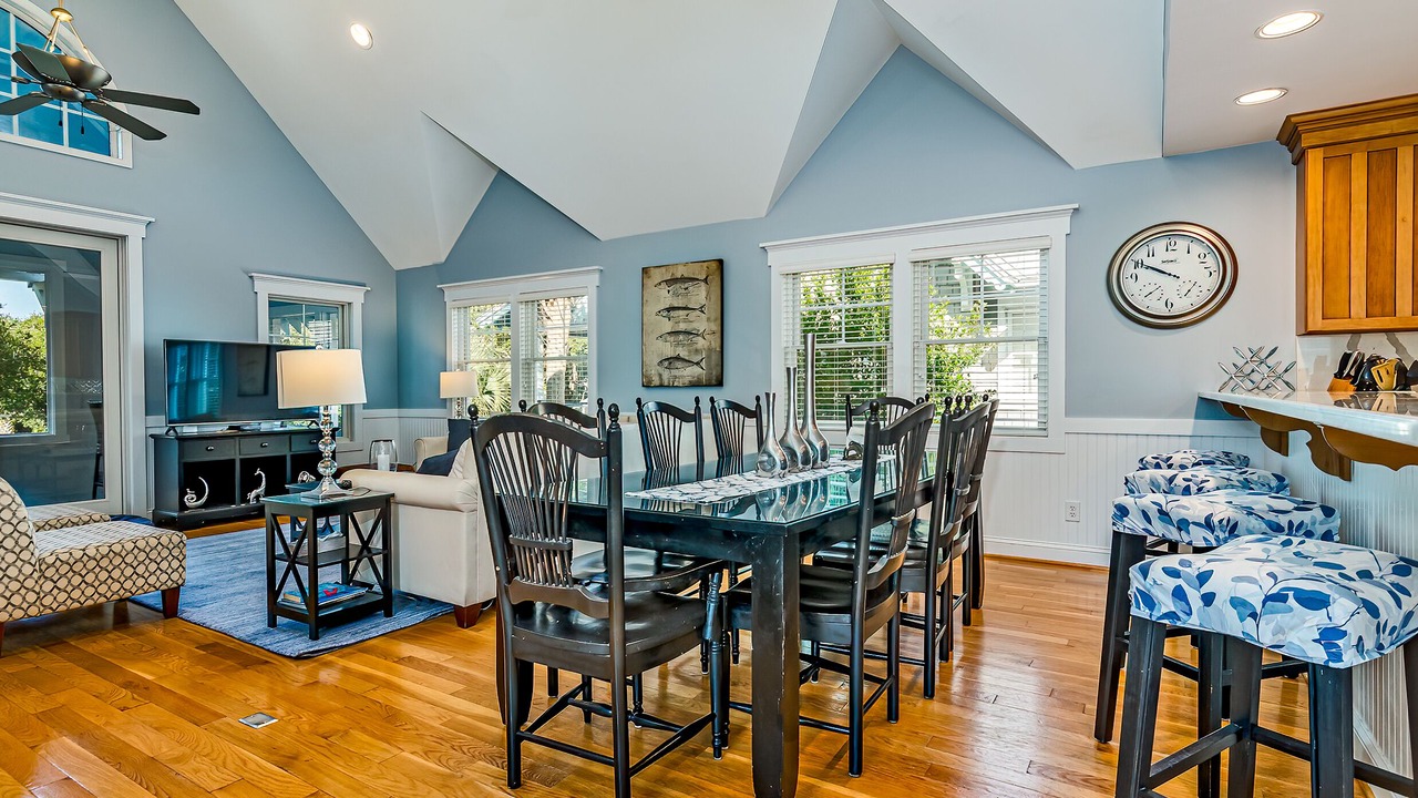 Photo of Bedroom in Cape Fear Station
