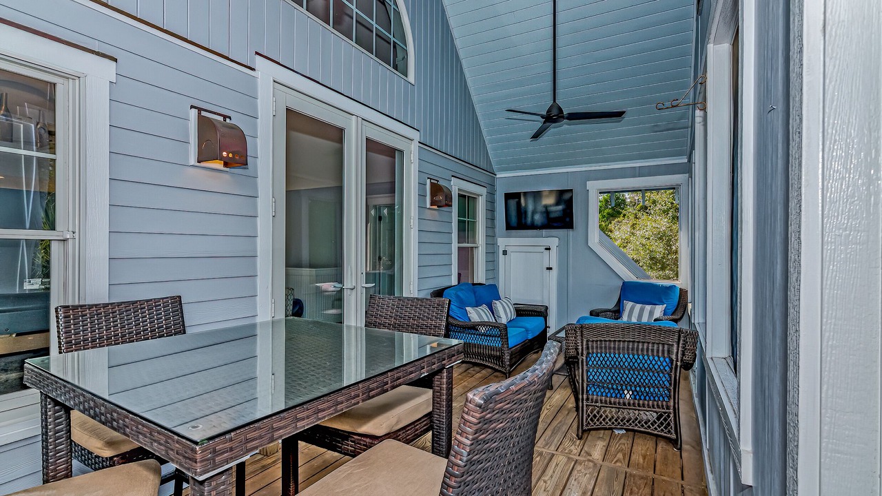 Photo of Outdoor in Cape Fear Station