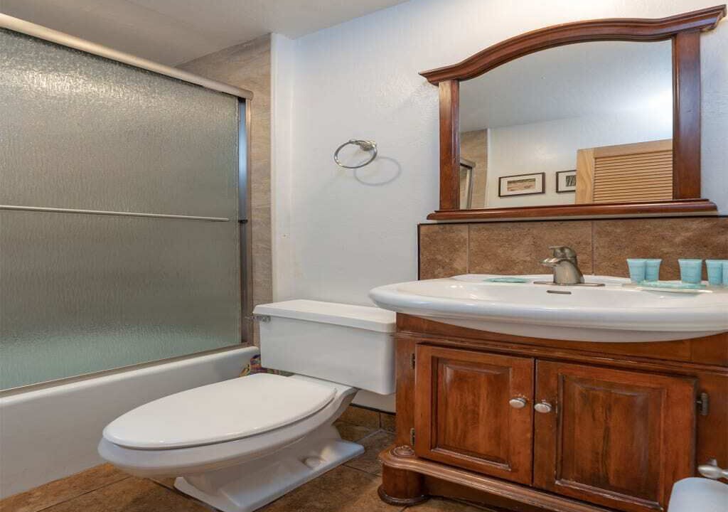 Photo of Bathroom in Lihue