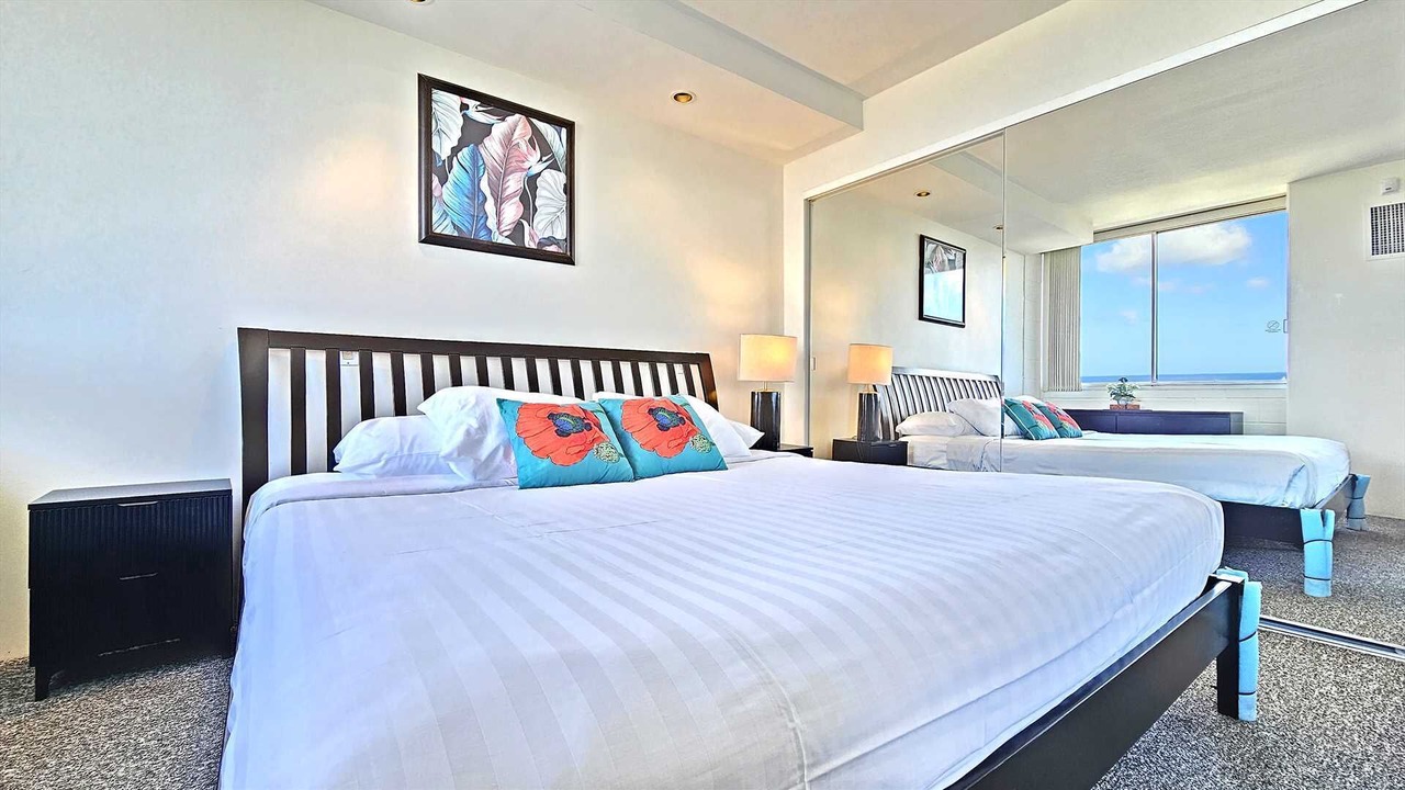 Photo of Bedroom in Waikiki