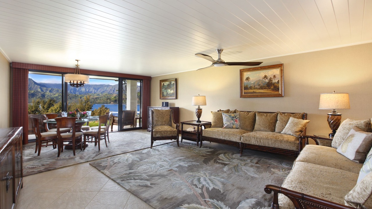 Photo of Livingroom in Princeville