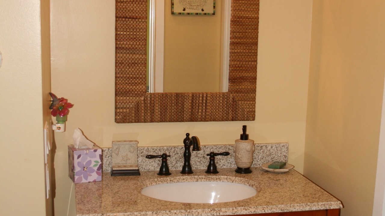 Photo of Bathroom in Princeville
