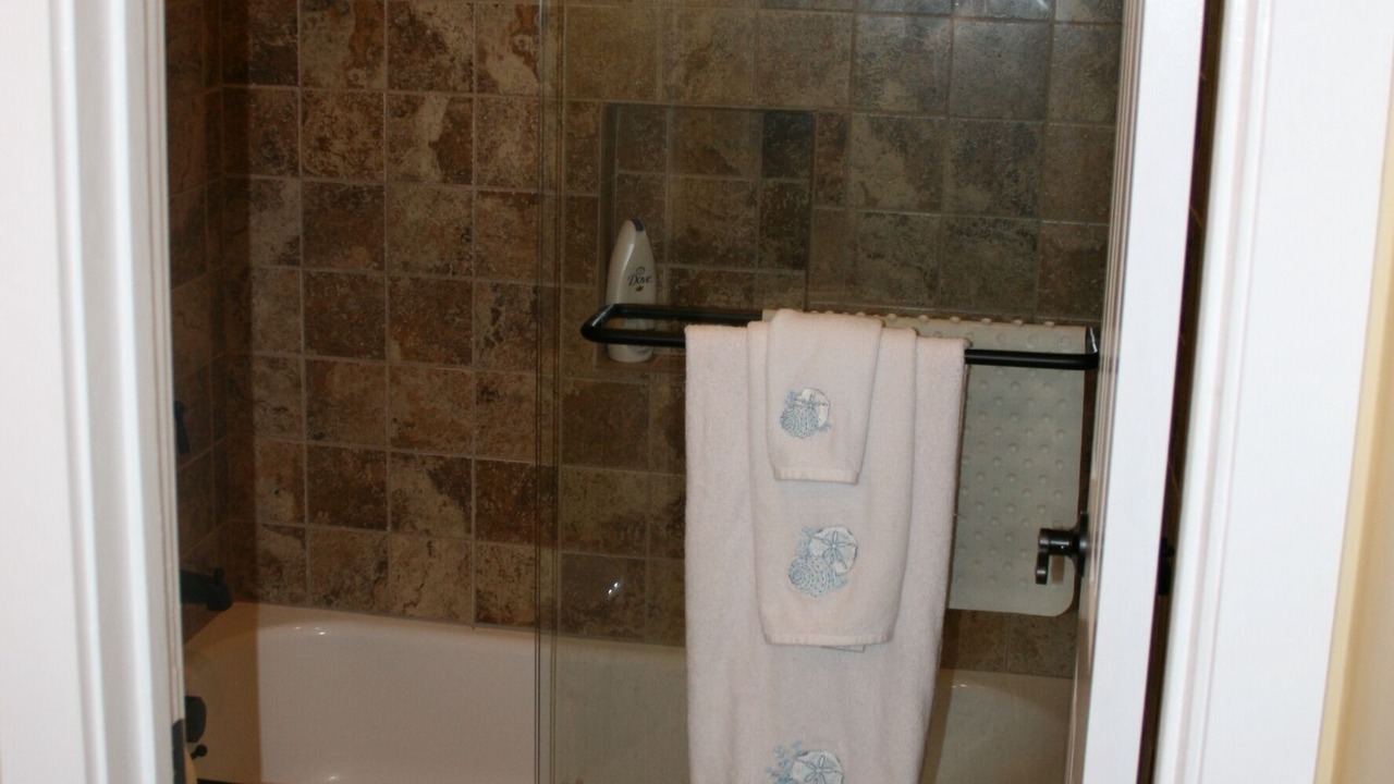 Photo of Bathroom in Princeville