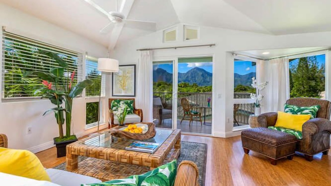Photo of Livingroom in Princeville