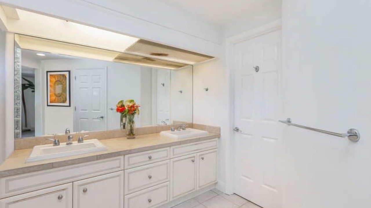 Photo of Bathroom in Princeville