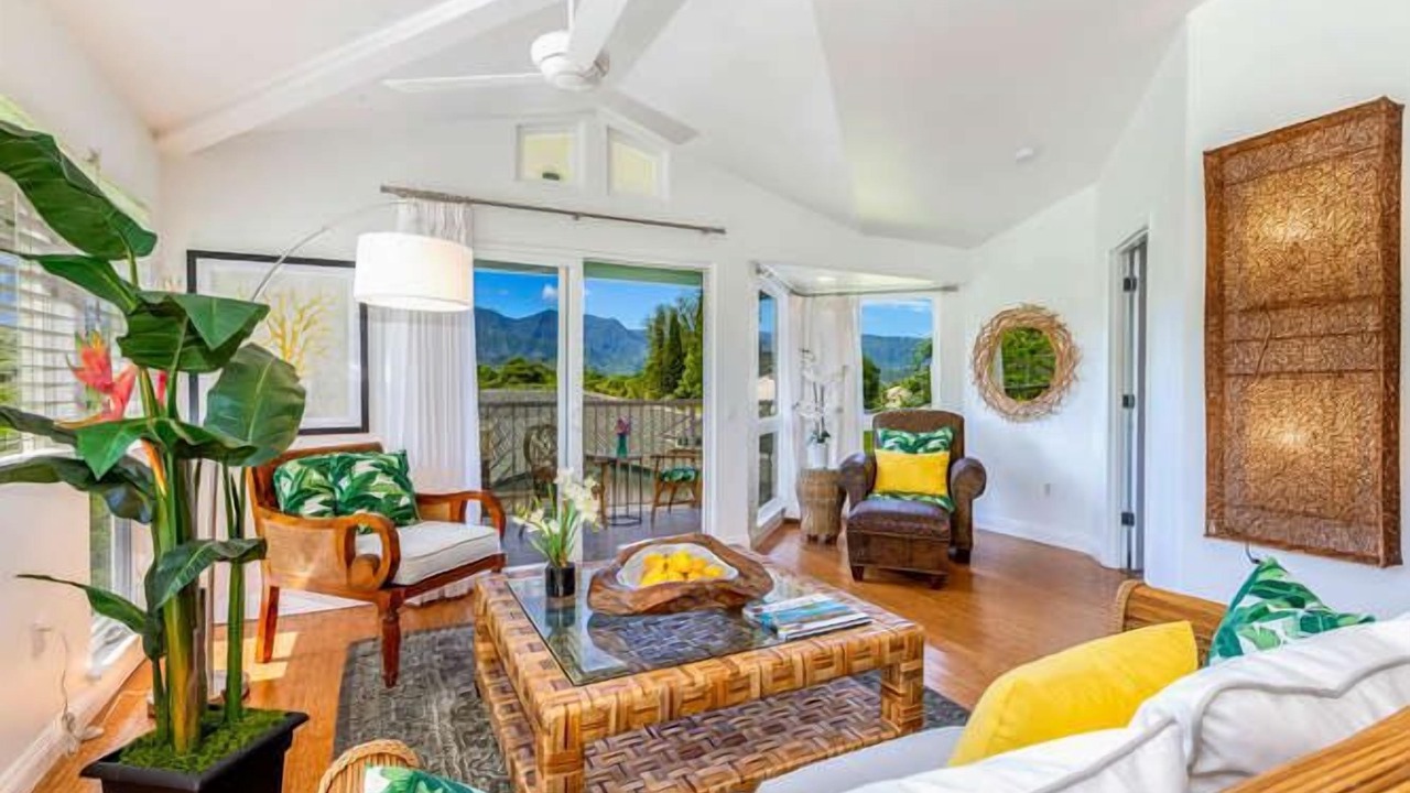 Photo of Livingroom in Princeville