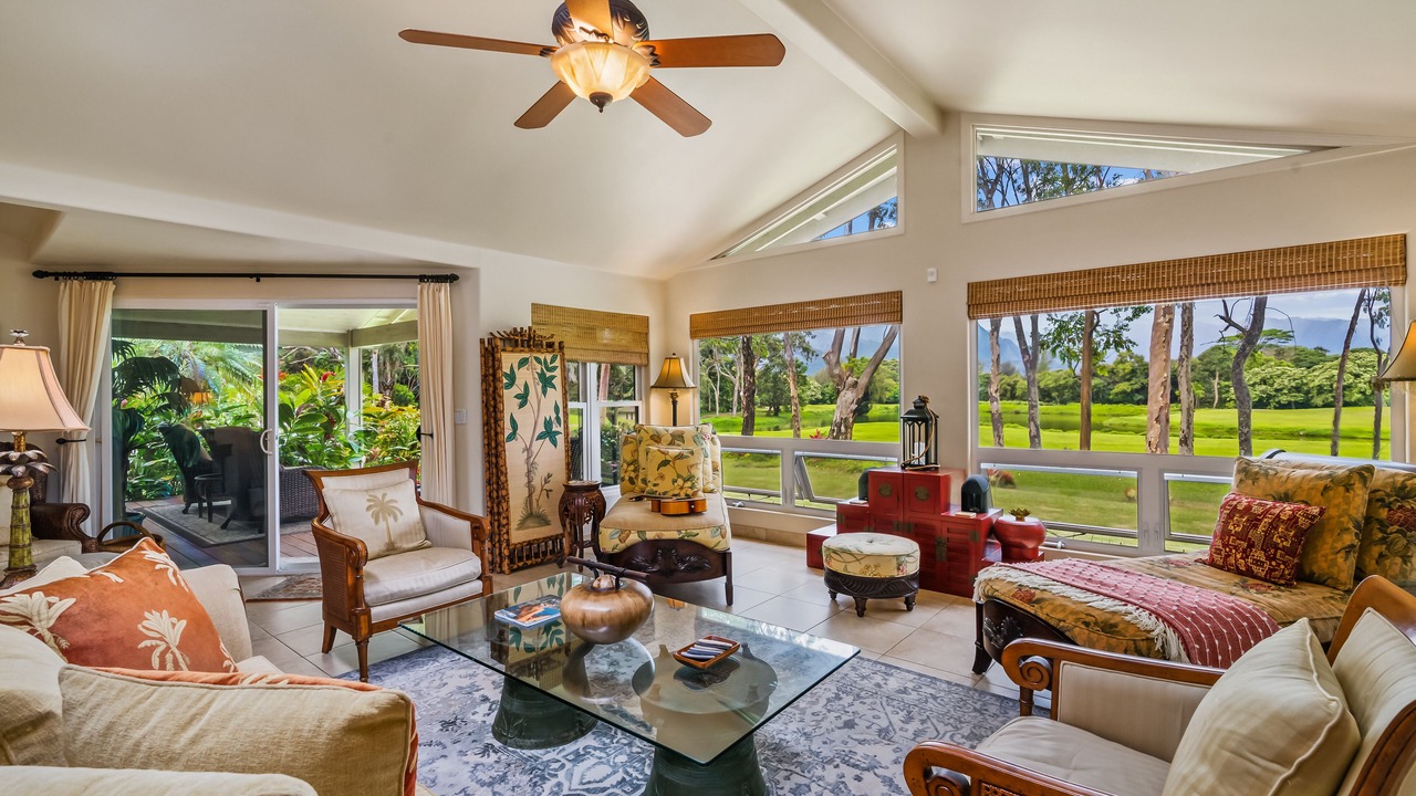 Photo of Livingroom in Princeville