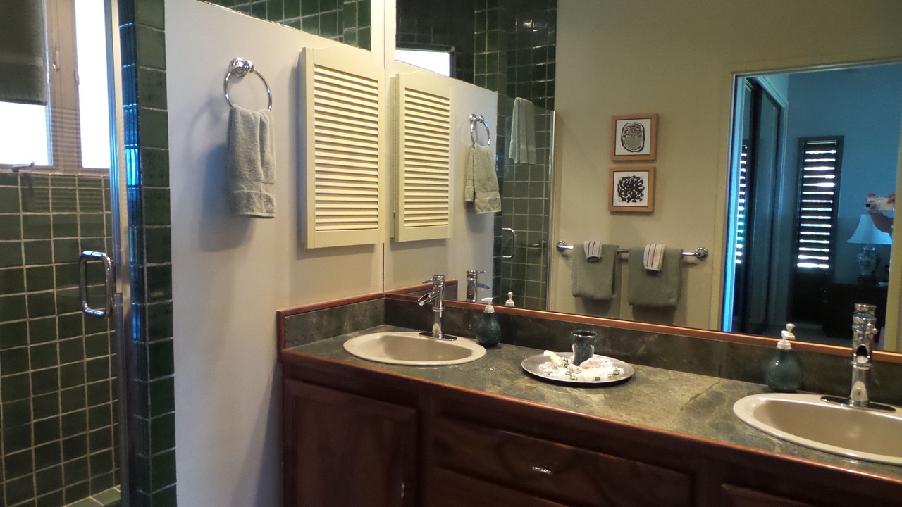 Photo of Bathroom in Kekaha