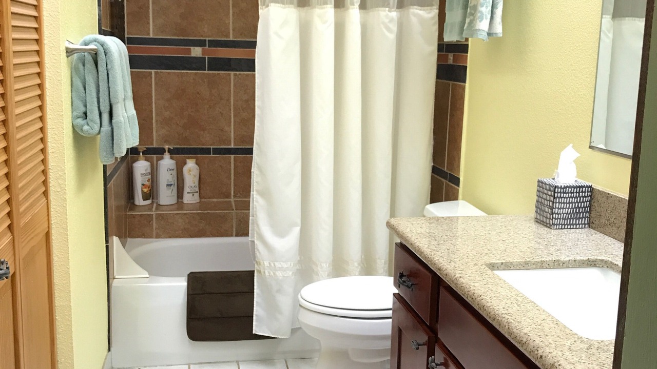 Photo of Bathroom in Princeville