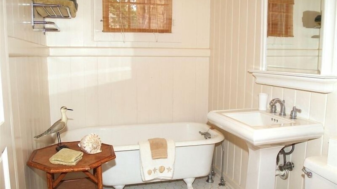 Photo of Bathroom in Kekaha