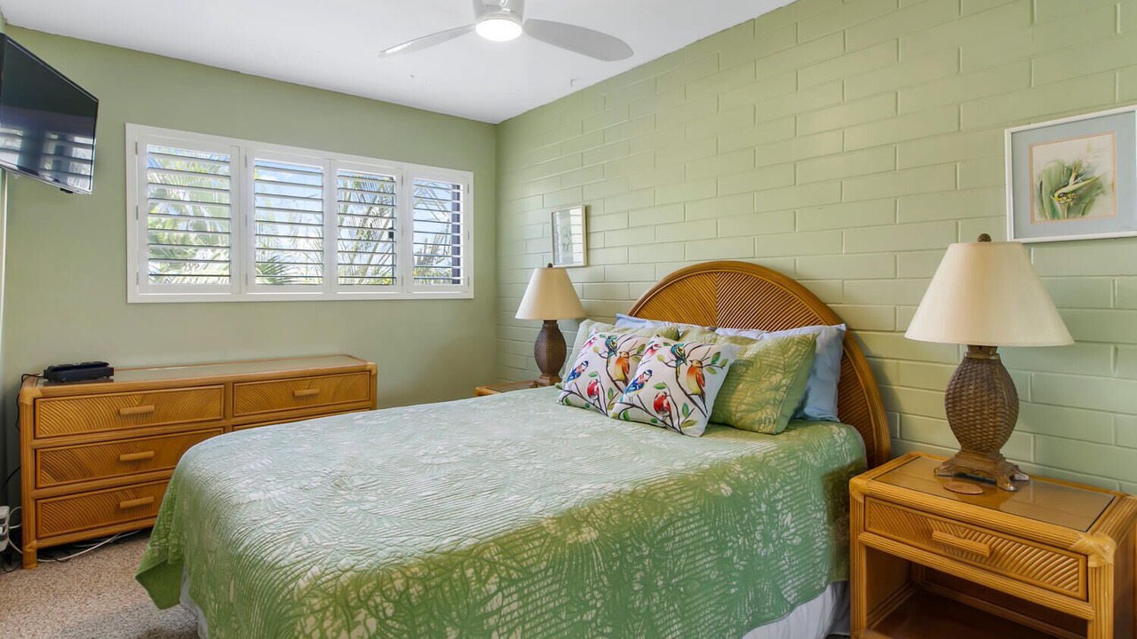 Photo of Bedroom in Poipu