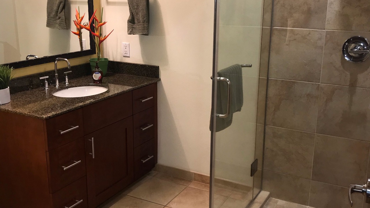 Photo of Bathroom in Lihue