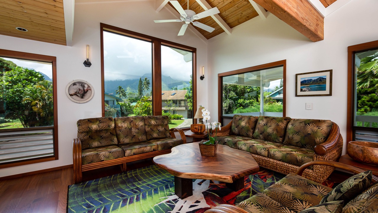 Photo of Bedroom in Hanalei Palms