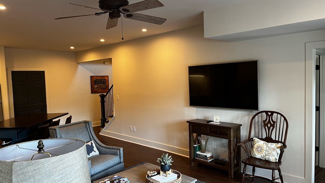 Photo of Livingroom in Eatonton