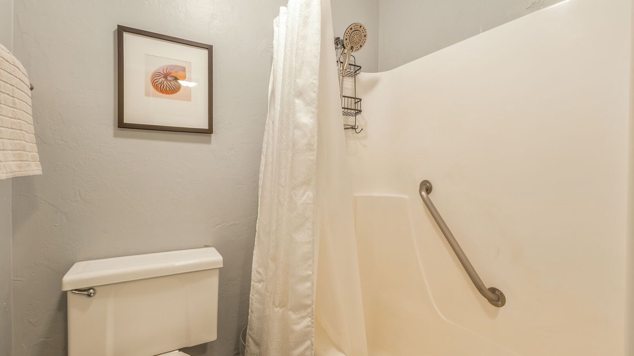 Photo of Bathroom in Kapaa