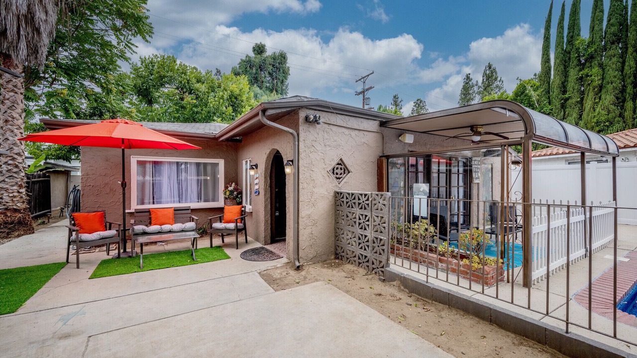 Photo of Patio Balcony in Sherman Oaks