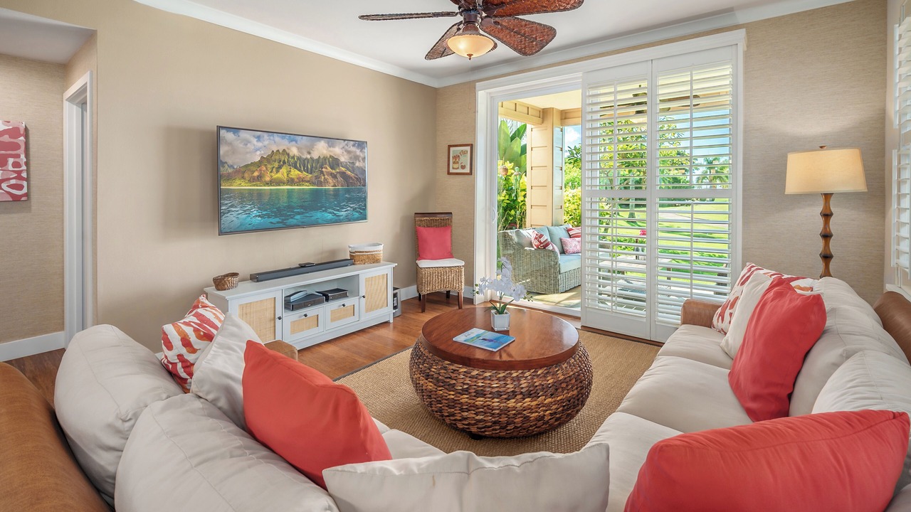 Photo of Livingroom in Poipu