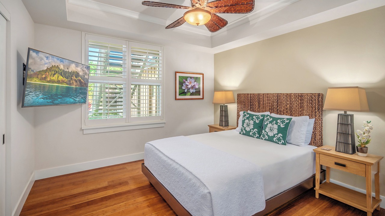 Photo of Bedroom in Poipu