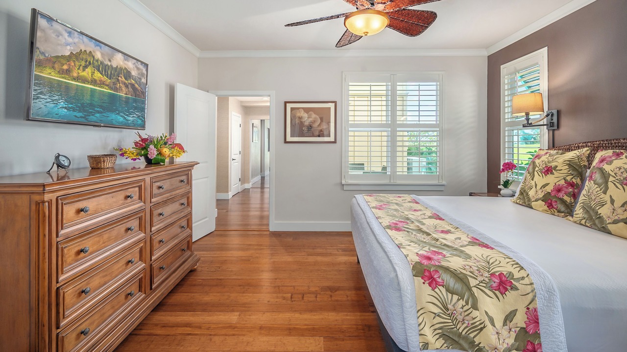 Photo of Bedroom in Poipu
