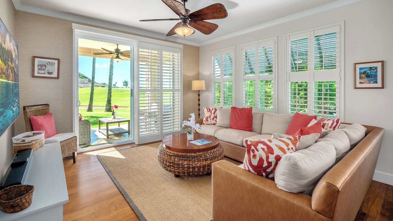 Photo of Livingroom in Poipu