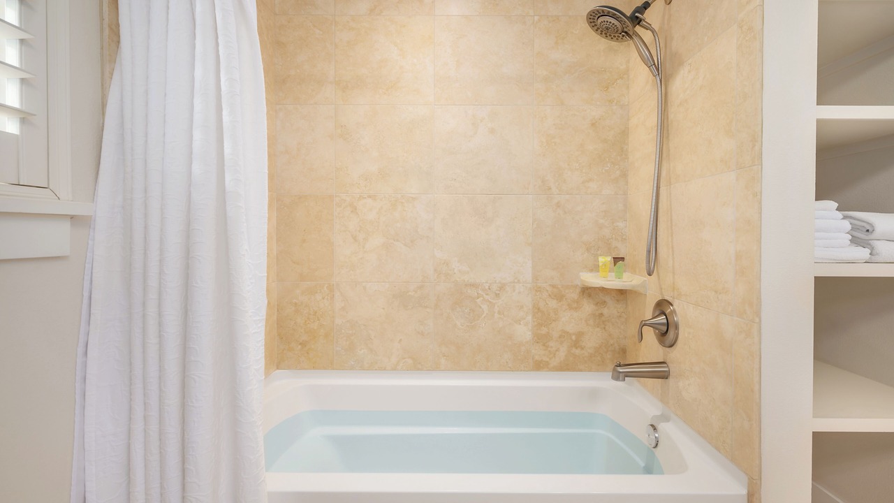 Photo of Bathroom in Poipu