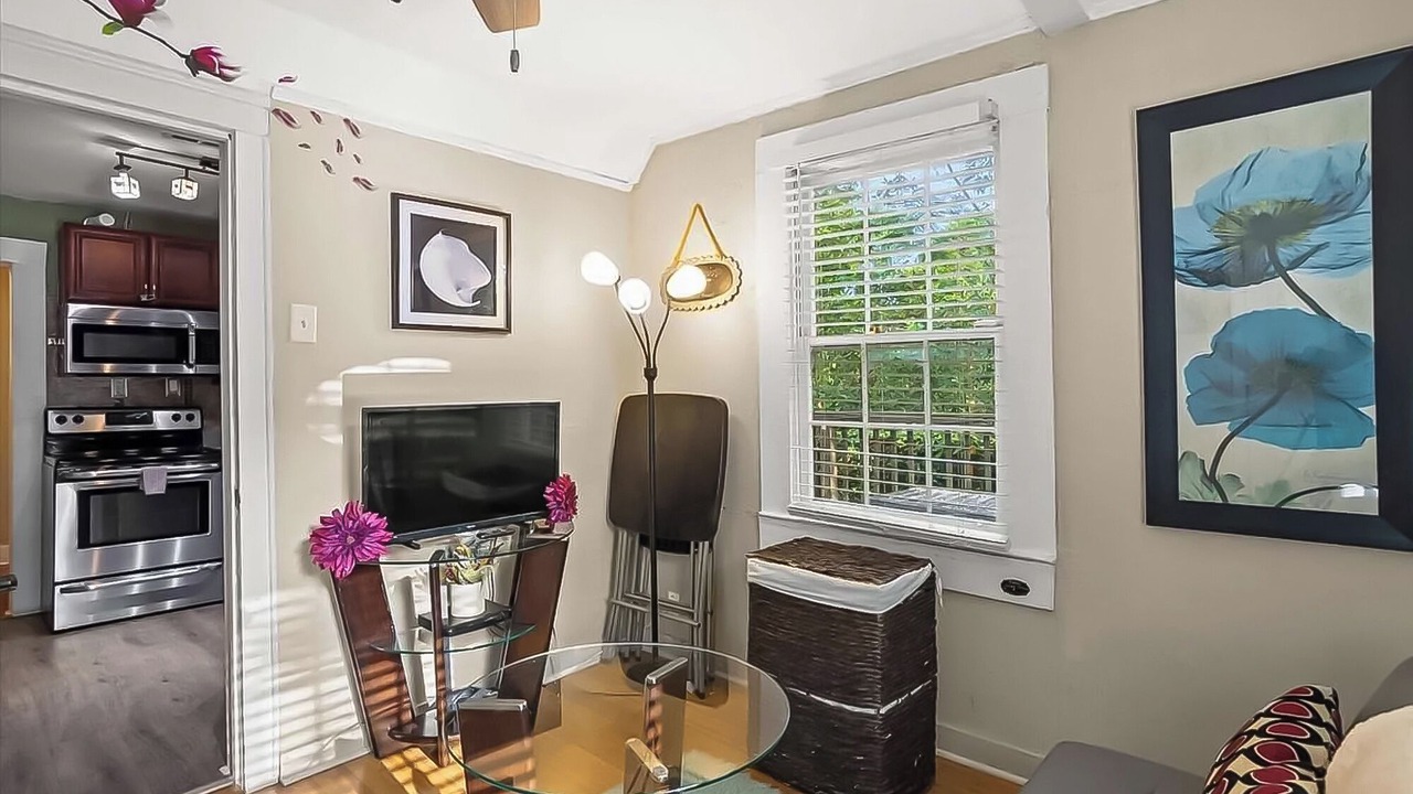 Photo of Livingroom in Pittsburgh