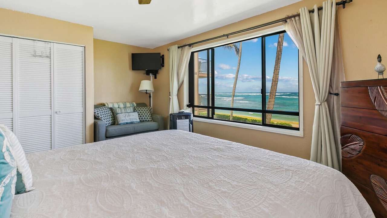 Photo of Bedroom in Kapaa