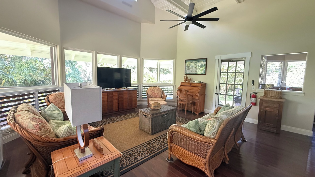 Photo of Bedroom in Kilauea