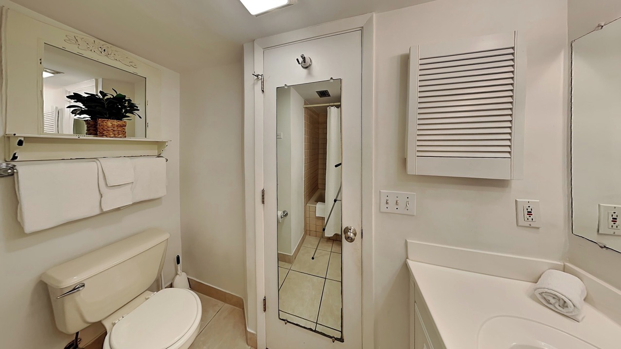 Photo of Bathroom in Sawgrass