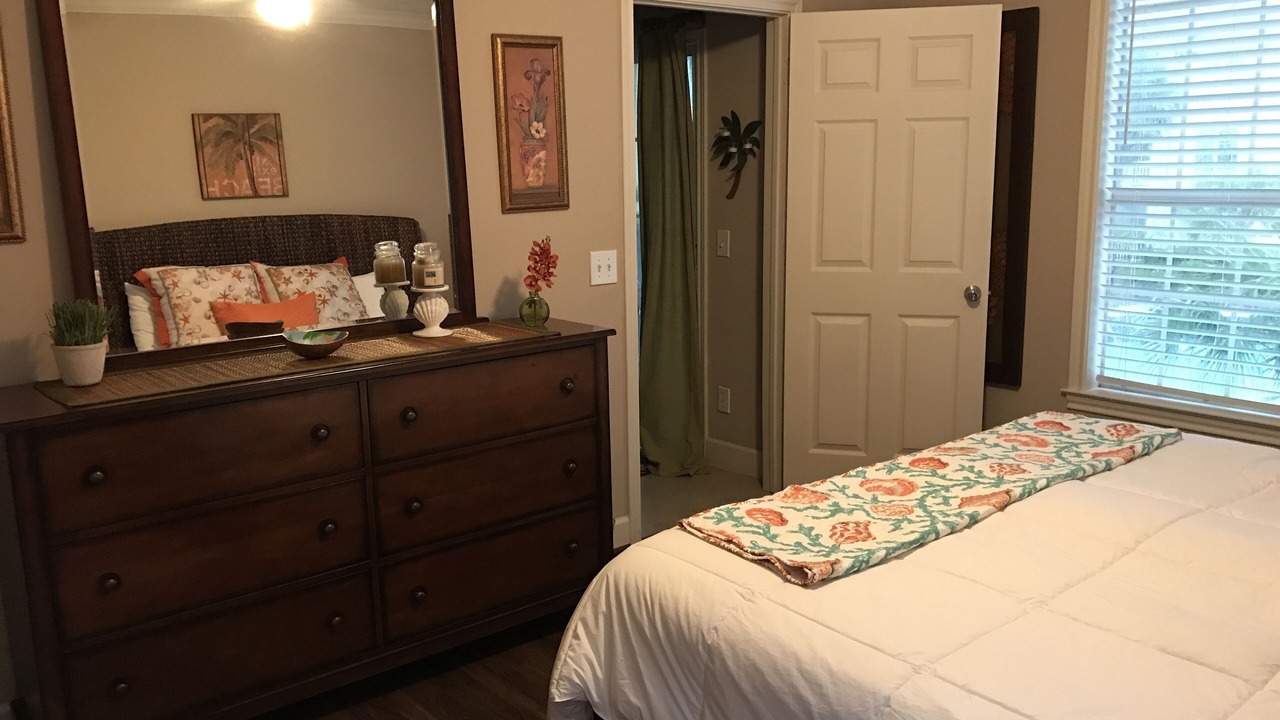 Photo of Bedroom in Galveston