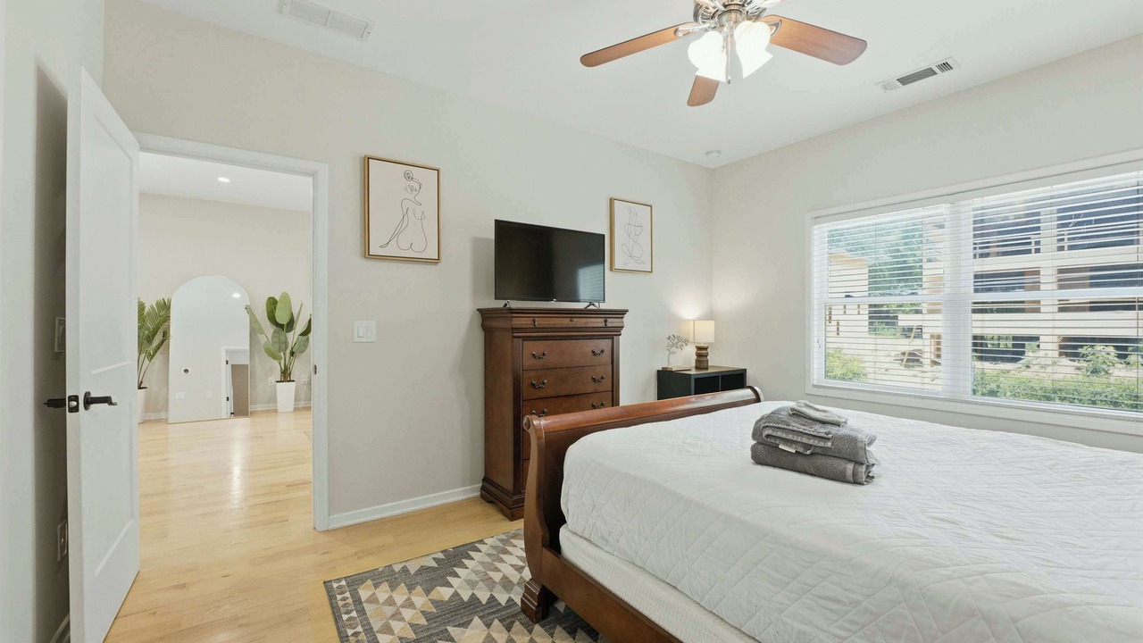 Photo of Bedroom in Home Park