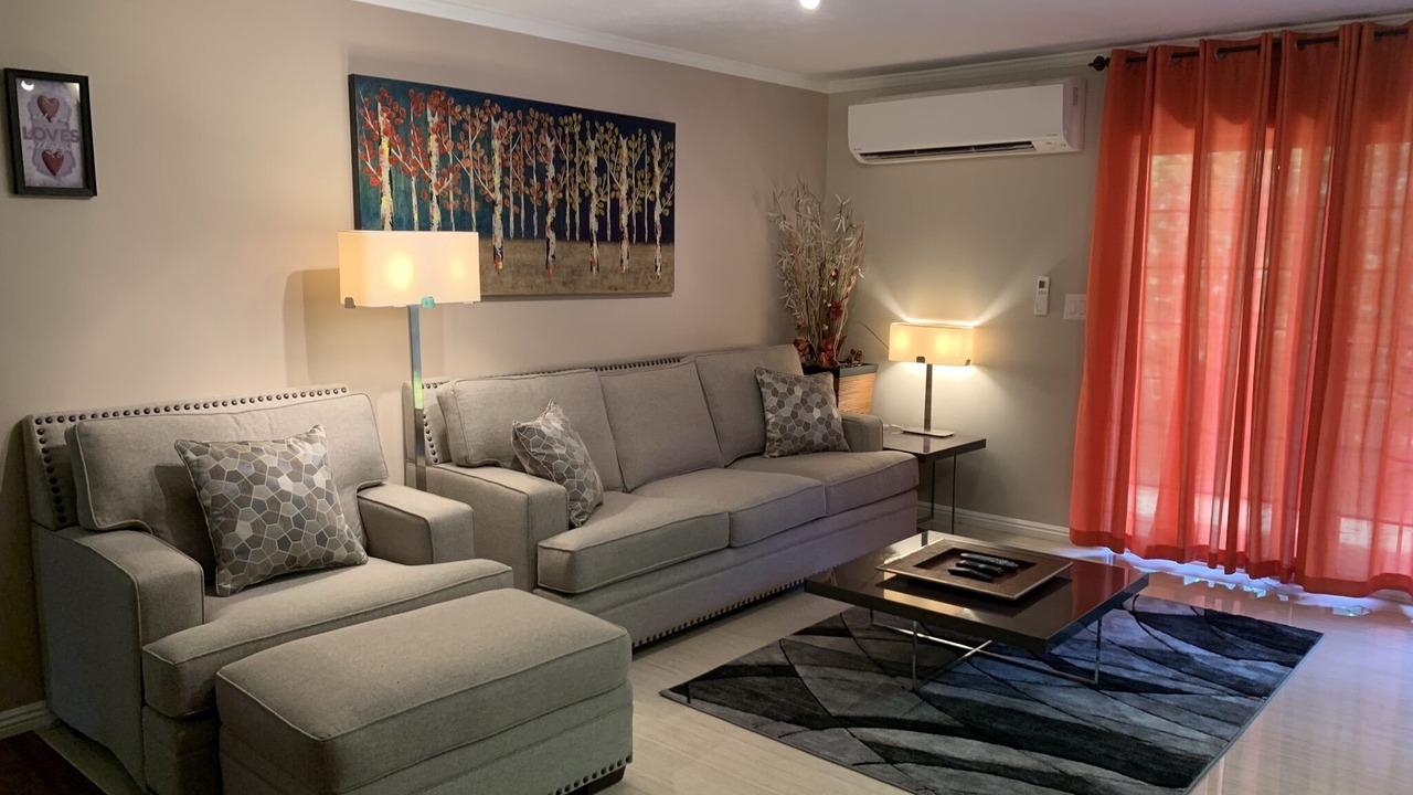 Photo of Livingroom in Kahala