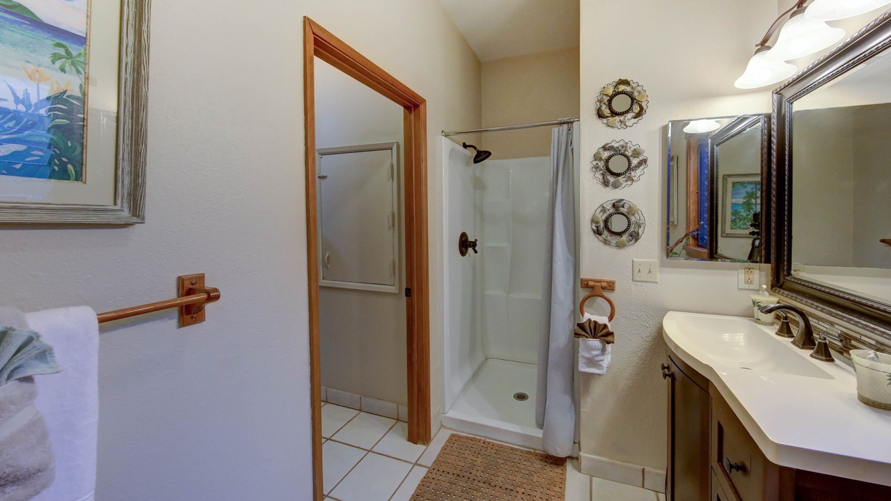 Photo of Bathroom in Princeville